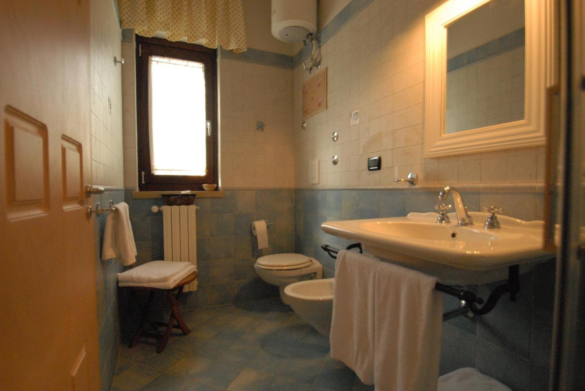 Il Giardino Del Te Hotel บาร์เลตตา ภายนอก รูปภาพ