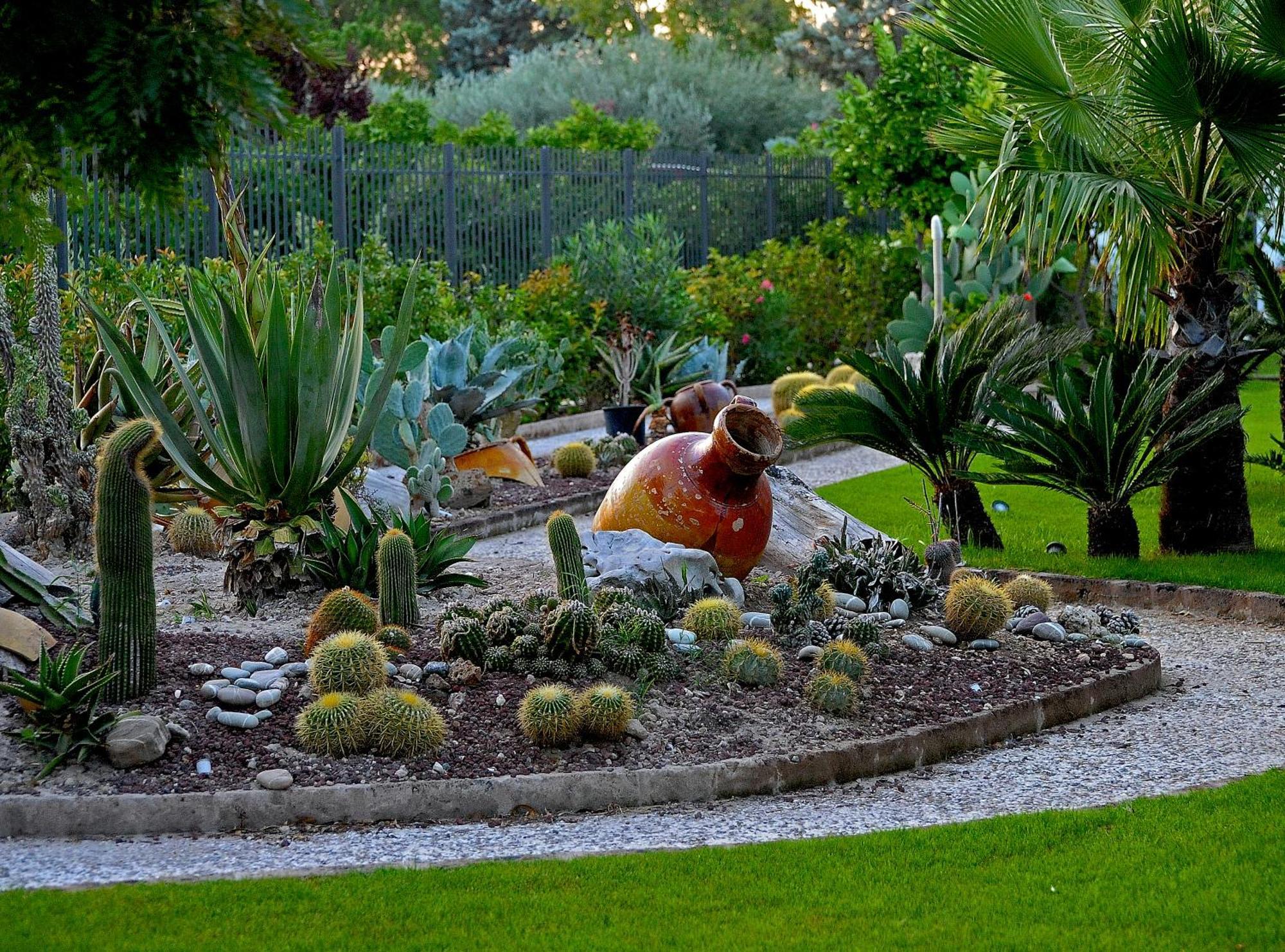 Il Giardino Del Te Hotel บาร์เลตตา ภายนอก รูปภาพ