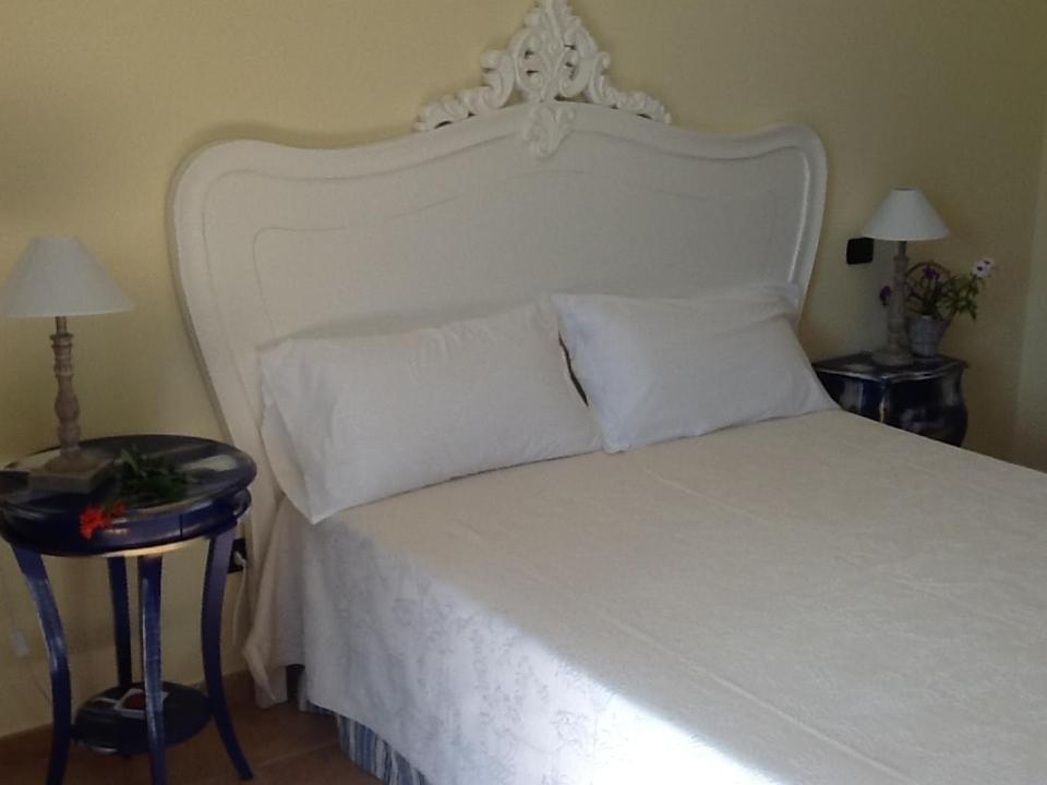 Il Giardino Del Te Hotel บาร์เลตตา ห้อง รูปภาพ