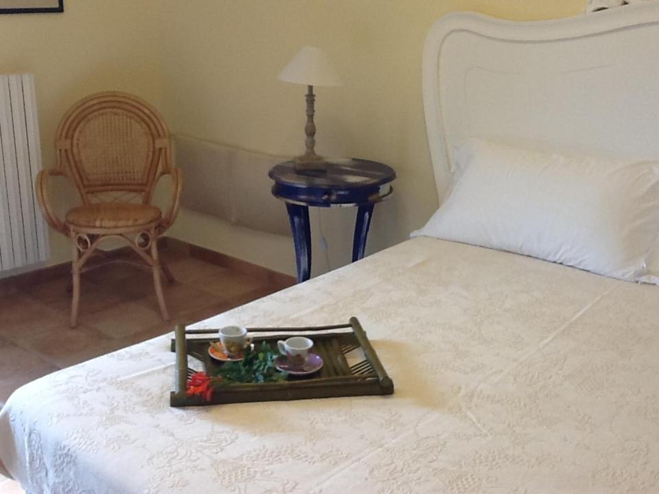 Il Giardino Del Te Hotel บาร์เลตตา ห้อง รูปภาพ
