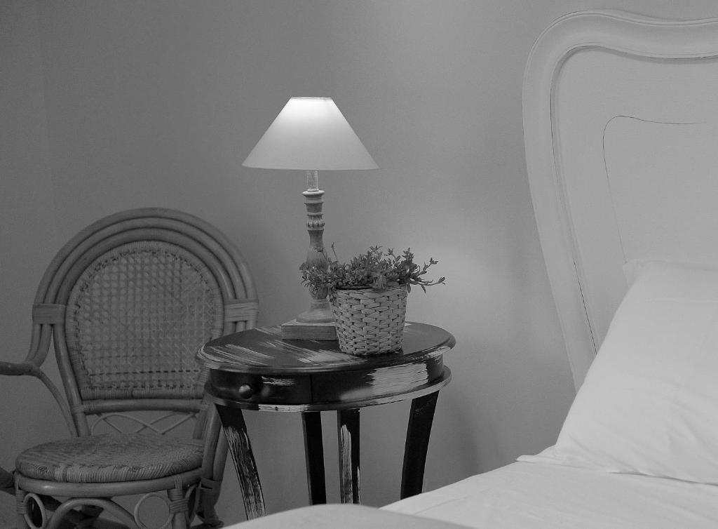 Il Giardino Del Te Hotel บาร์เลตตา ภายนอก รูปภาพ