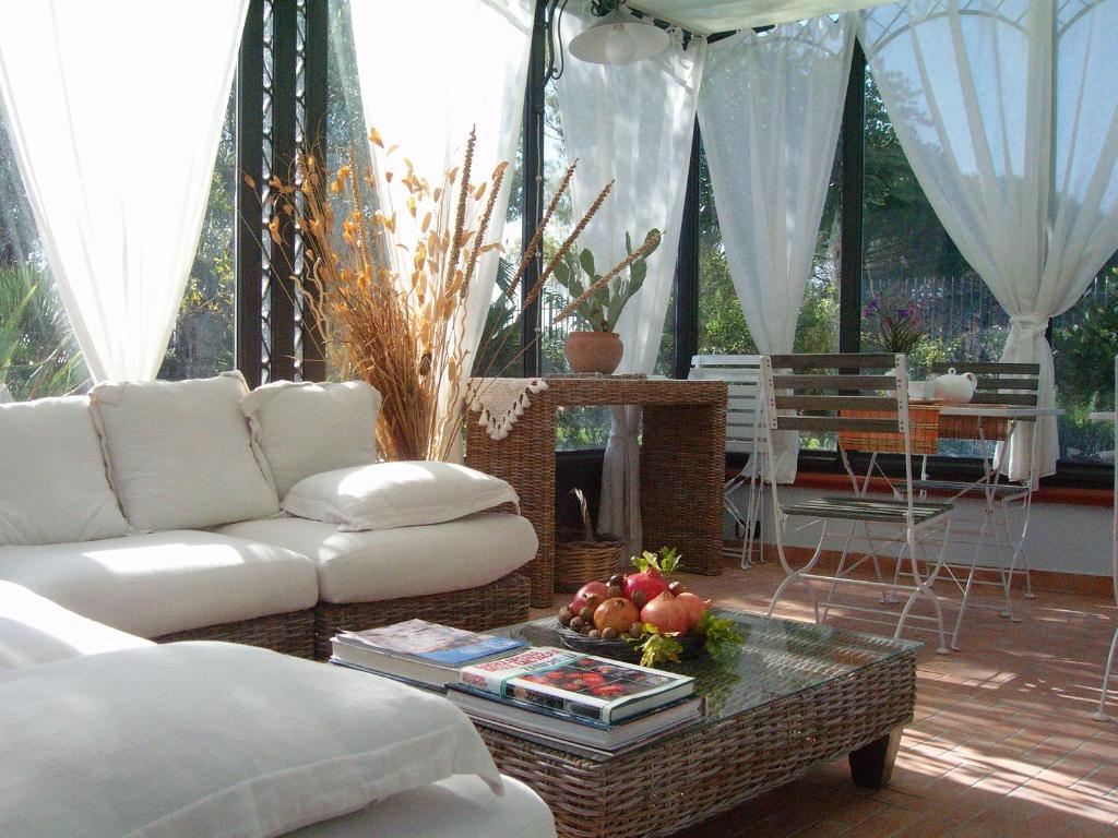 Il Giardino Del Te Hotel บาร์เลตตา ภายนอก รูปภาพ
